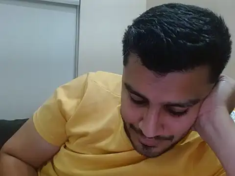 Snapshot of robintoit chatting on March 9, 2026, 1:58 pm robintoit online show from March 9, 2026, 1:58 pm