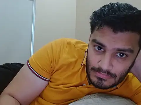 Snapshot of robintoit chatting on October 27, 2025, 4:24 am robintoit online show from October 27, 2025, 4:24 am