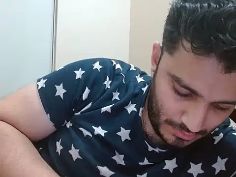 Snapshot of robintoit chatting on October 23, 2025, 2:16 pm robintoit online show from October 23, 2025, 2:16 pm