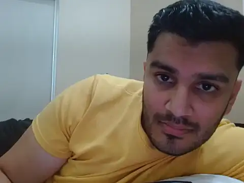 Snapshot of robintoit chatting on March 10, 2026, 4:49 am robintoit online show from March 10, 2026, 4:49 am