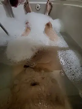 high andlow420 online show from December 22, 2025, 6:30 pm