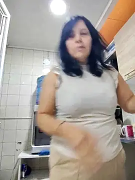 Natasha milf   online show from October 31, 2025, 12:57 pm