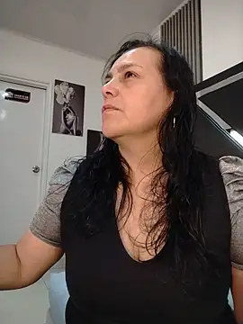 Snapshot of Natasha_milf__ chatting on June 17, 2026, 5:12 pm Natasha milf online show from June 17, 2026, 5:12 pm