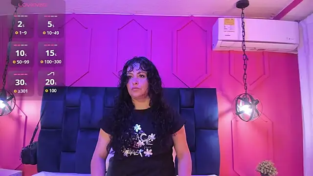 hanny milf online show from June 7, 2026, 12:21 pm
