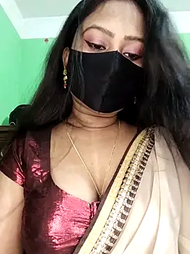 Snapshot of Idhika_Paul chatting on February 19, 2026, 12:07 am Idhika Paul online show from February 19, 2026, 12:07 am