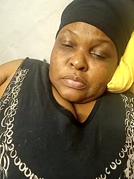 HOTSUGARX5 online show from March 12, 2025, 4:24 pm