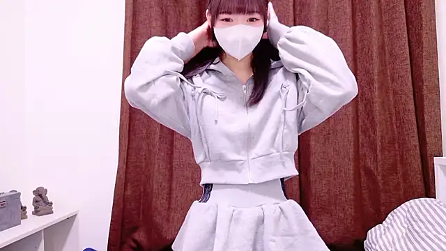 Snapshot of siorin_18 chatting on October 21, 2025, 11:53 am siorin 18 online show from October 21, 2025, 11:53 am