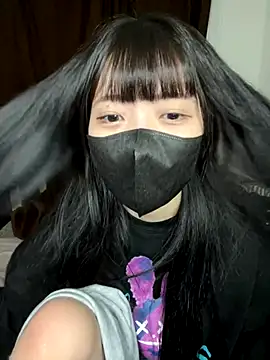 Snapshot of irohani_usagi chatting on October 31, 2025, 11:29 am irohani usagi online show from October 31, 2025, 11:29 am