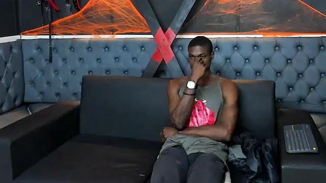 Snapshot of Terrance_z chatting on October 23, 2025, 7:56 pm Terrance z online show from October 23, 2025, 7:56 pm