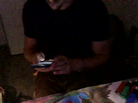 prcalek19 online show from October 18, 2025, 4:09 pm