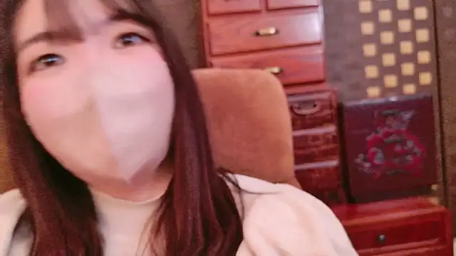 Snapshot of pyon_kawa chatting on January 10, 2025, 10:17 am pyon kawa online show from January 10, 2025, 10:17 am