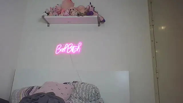 Snapshot of Icy__Diamond chatting on November 7, 2025, 7:51 pm Icy Diamond online show from November 7, 2025, 7:51 pm