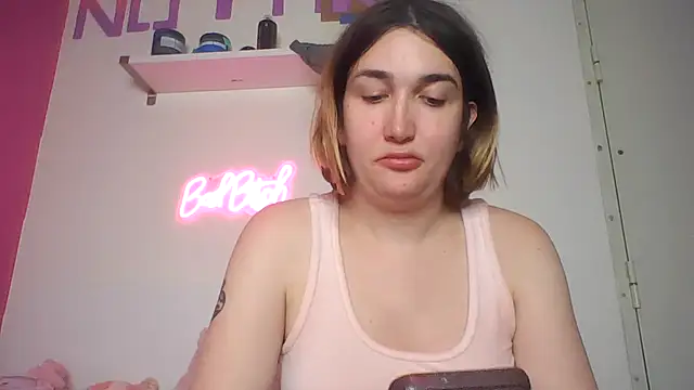 Snapshot of Icy__Diamond chatting on May 7, 2026, 8:56 pm Icy Diamond online show from May 7, 2026, 8:56 pm