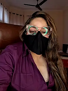 SEXY-Sardarni online show from January 31, 2025, 8:43 am