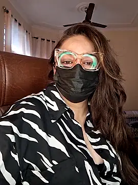 SEXY-Sardarni online show from November 16, 2025, 8:30 am