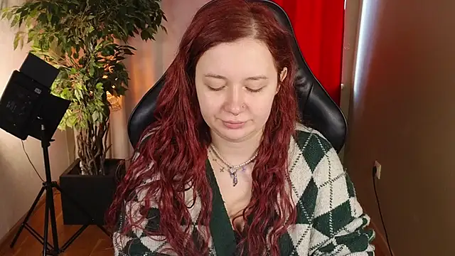 Snapshot of carolina_elf chatting on September 19, 2025, 1:59 pm carolina elf online show from September 19, 2025, 1:59 pm