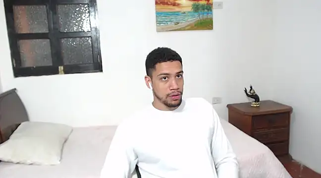 Snapshot of Jhors__Collens chatting on February 13, 2025, 1:40 am Jhors Collens online show from February 13, 2025, 1:40 am