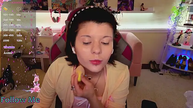 Snapshot of Katya_Zaitseva chatting on May 15, 2026, 12:25 pm Katya Zaitseva online show from May 15, 2026, 12:25 pm