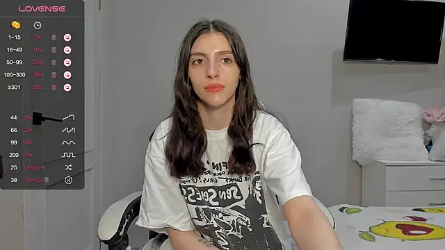 broosnica1 online show from February 12, 2026, 9:53 am