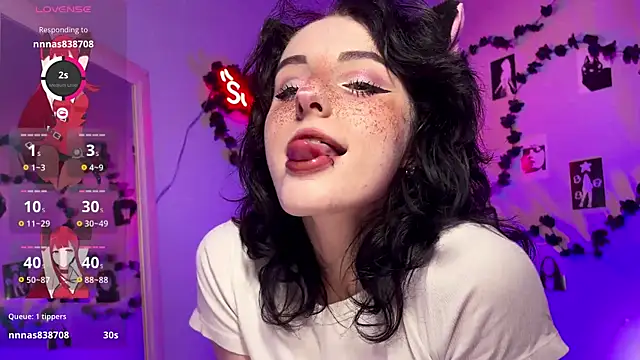 Alice Succuby online show from March 18, 2026, 8:32 pm