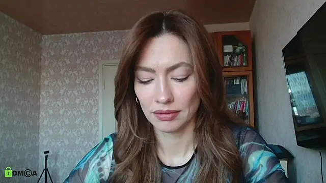 Snapshot of alicia_spicy chatting on October 22, 2025, 4:56 am alicia spicy online show from October 22, 2025, 4:56 am