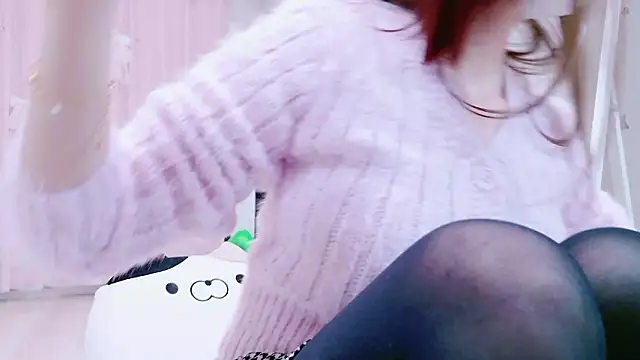 Snapshot of Ryo-sama chatting on November 3, 2025, 12:09 pm Ryo-sama online show from November 3, 2025, 12:09 pm