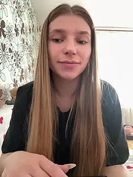 Snapshot of adel_secret chatting on March 7, 2026, 10:32 am adel secret online show from March 7, 2026, 10:32 am