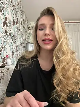 Snapshot of adel_secret chatting on February 14, 2026, 8:42 pm adel secret online show from February 14, 2026, 8:42 pm