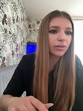 Snapshot of adel_secret chatting on February 16, 2026, 1:10 pm adel secret online show from February 16, 2026, 1:10 pm