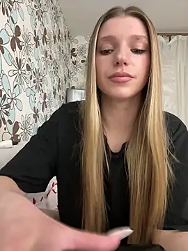 Snapshot of adel_secret chatting on March 17, 2026, 8:45 pm adel secret online show from March 17, 2026, 8:45 pm