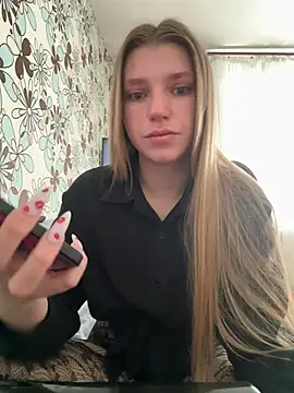 Snapshot of adel_secret chatting on March 22, 2026, 10:28 am adel secret online show from March 22, 2026, 10:28 am