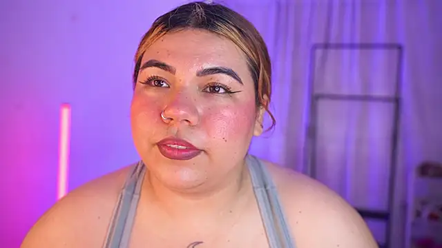 Samanta cutee online show from March 12, 2026, 8:02 pm