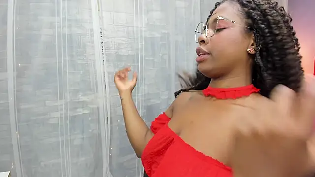Snapshot of KatieGomez chatting on May 22, 2026, 7:45 pm KatieGomez online show from May 22, 2026, 7:45 pm