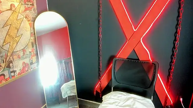 Charlotte  Brown  online show from November 18, 2025, 11:57 am