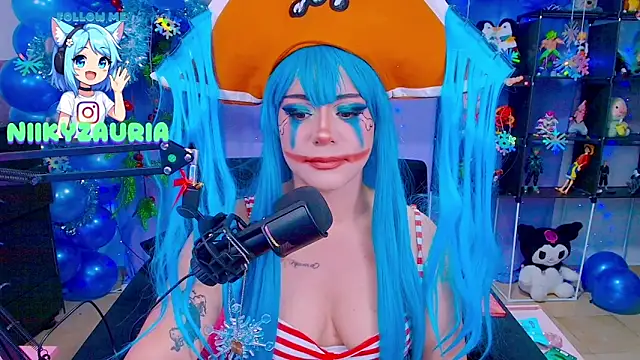 Snapshot of _niiky chatting on December 5, 2025, 11:31 am niiky online show from December 5, 2025, 11:31 am