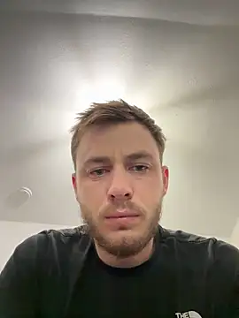 Julian128 online show from March 12, 2025, 7:47 pm