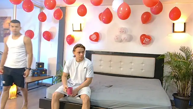 Snapshot of Boysgang_sex chatting on September 21, 2025, 11:37 am Boysgang sex online show from September 21, 2025, 11:37 am