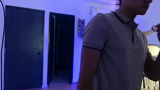 Snapshot of Boysgang_sex chatting on November 19, 2025, 11:32 am Boysgang sex online show from November 19, 2025, 11:32 am