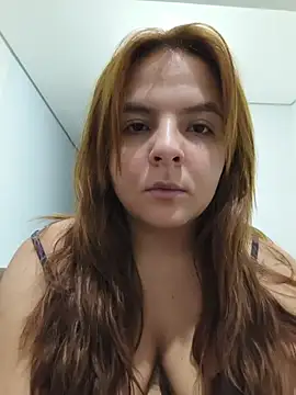 Snapshot of Bruninha_Hot10 chatting on August 2, 2026, 6:23 am Bruninha Hot10 online show from August 2, 2026, 6:23 am
