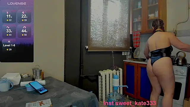 Sweet-Kate333 online show from February 16, 2025, 5:59 am