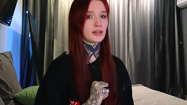 Snapshot of SophieInkk chatting on March 8, 2026, 5:16 pm SophieInkk online show from March 8, 2026, 5:16 pm