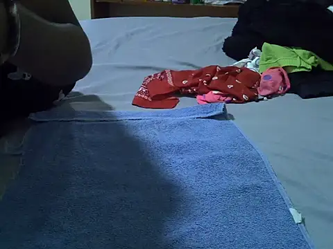 Snapshot of Elbony_ray chatting on March 16, 2026, 4:21 pm Elbony ray online show from March 16, 2026, 4:21 pm