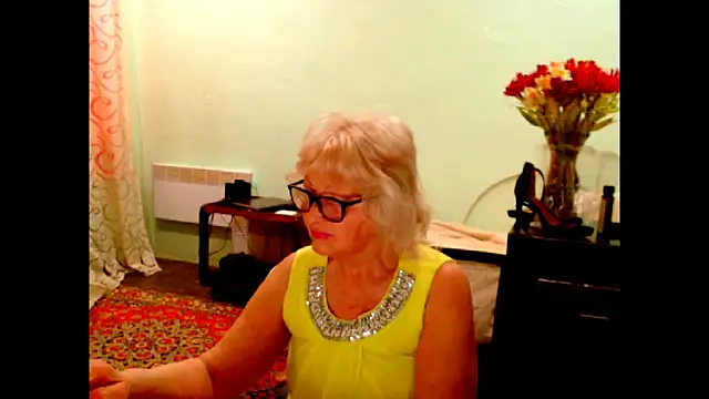 Natali7634 online show from May 6, 2026, 3:43 am