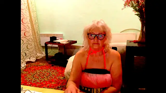 Snapshot of Natali7634 chatting on June 6, 2026, 7:19 pm Natali7634 online show from June 6, 2026, 7:19 pm
