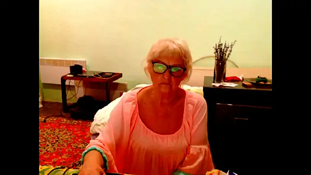 Snapshot of Natali7634 chatting on June 17, 2026, 4:17 pm Natali7634 online show from June 17, 2026, 4:17 pm