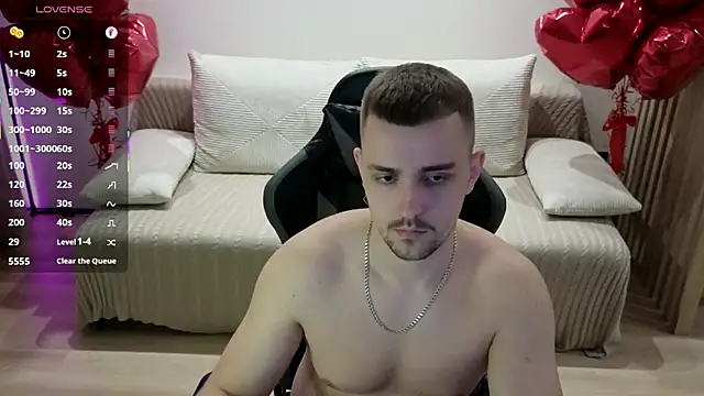 Larstar01 online show from November 7, 2025, 12:59 am