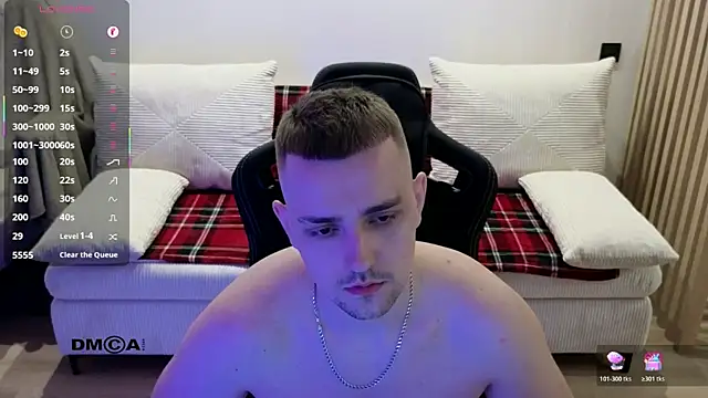 Larstar01 online show from March 12, 2026, 10:58 pm