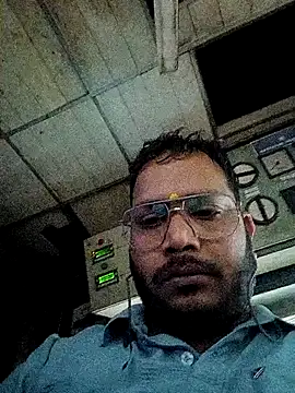 DeepakXxxR86 online show from February 13, 2026, 7:36 pm