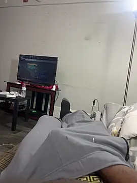 bigdick5157 online show from March 14, 2026, 4:07 am