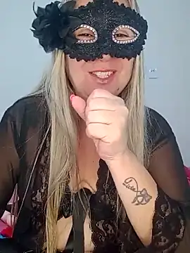 titiasexy online show from November 11, 2025, 5:30 pm